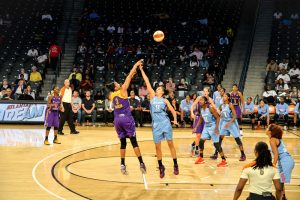 Dream vs. LA Sparks