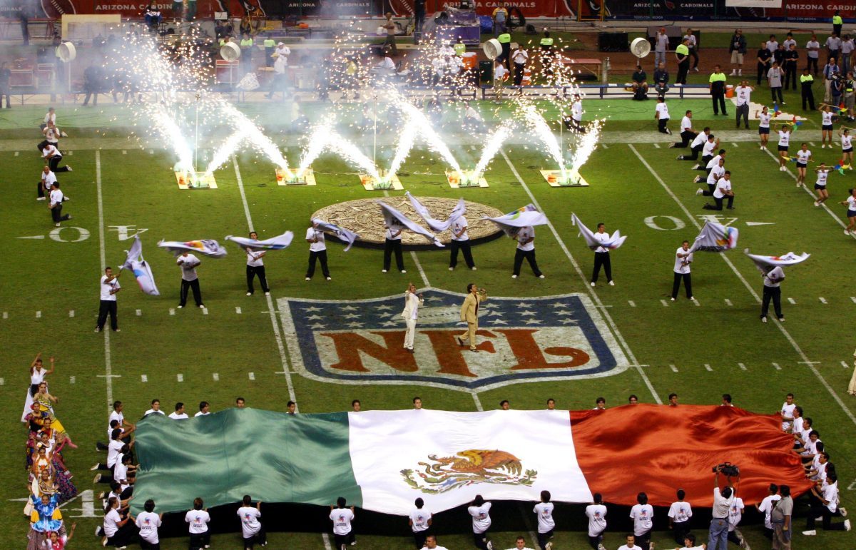 NFL in Mexico 2016